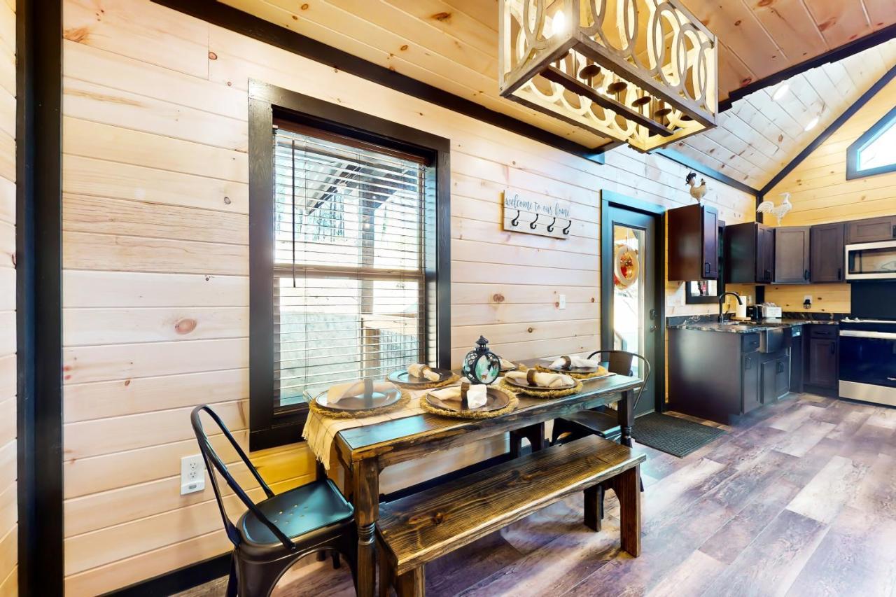Fiesta Hills Hideaway Villa Sevierville Eksteriør billede