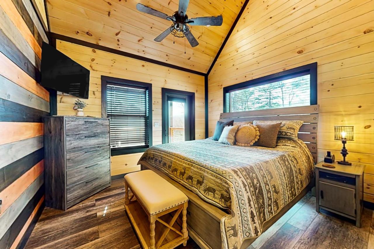 Fiesta Hills Hideaway Villa Sevierville Eksteriør billede